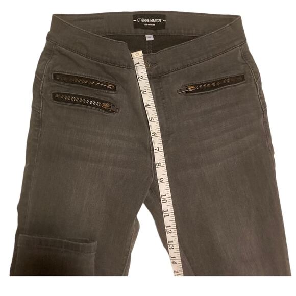 Etienne Marcel EM1036 Gray Skinny Moto Ankle Jeans with Zipper Accent Pockets-27 - Picture 14 of 15